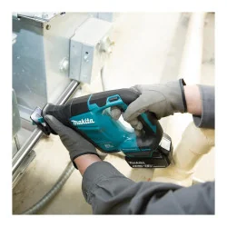 Sierra Sable 18V Lxt Corte 130Mm 0-3.000/3.000Cpm DJR188Z Makita