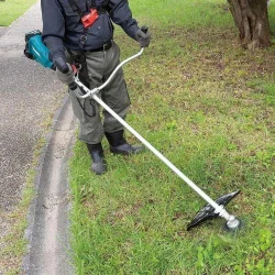 Desmalezadora 18Vx2 (36V) Mango "U" Corte 430Mm Motor Bl 2+2 Bat.Li-Ion 5,0Ah+Carg.Rapido Doble DUR369APT2 Makita