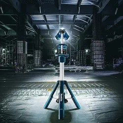 LAMPARA TORRE ILUMINACION 2 POSICIONES 2.240Mm 18V DML814 MAKITA